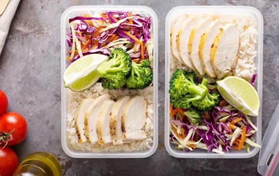 Co dietetycznego do pracy, aby uniknąć braku energii i zmęczenia