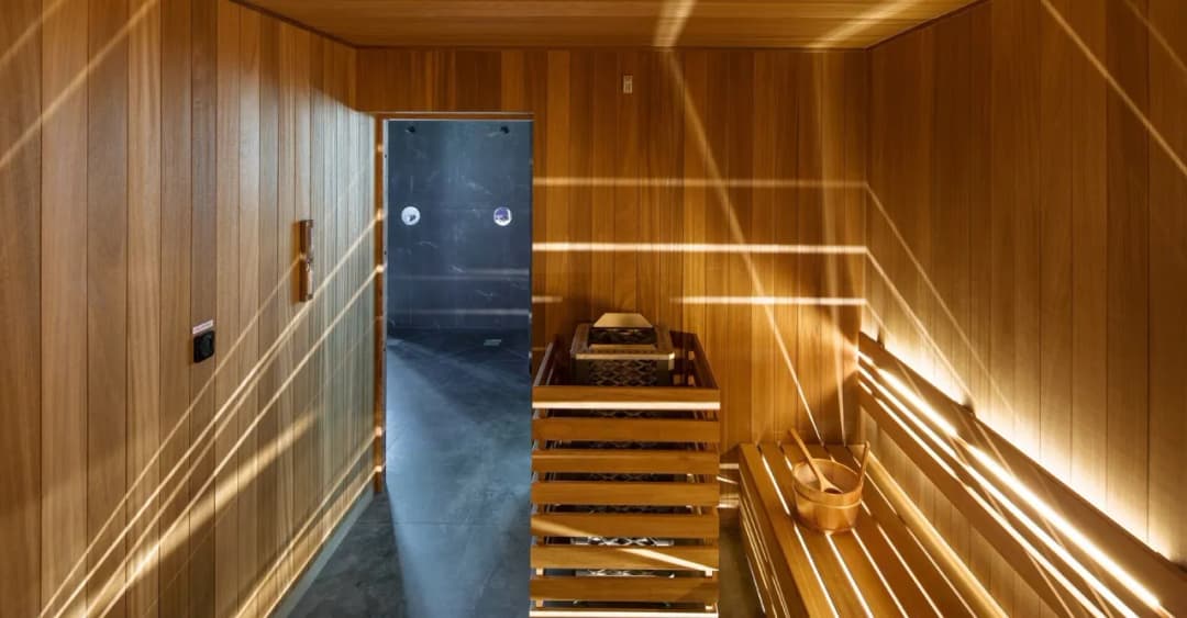 Czy sauna odchudza? Prawda o utracie wagi i jej skuteczności