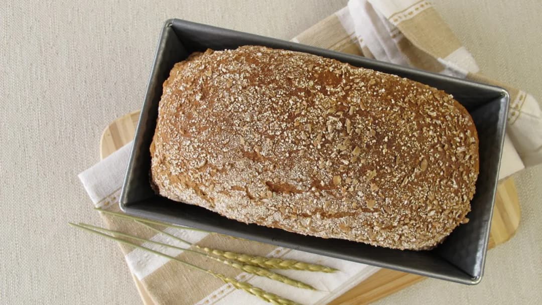 Czy chleb orkiszowy jest dietetyczny? Odkryj jego zdrowotne korzyści